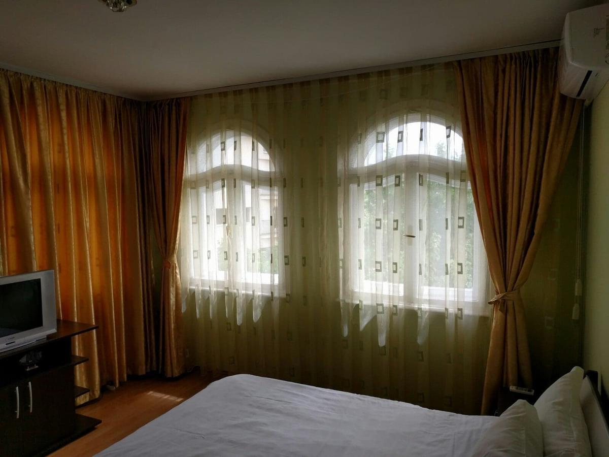 Casa Monica Hotel Băile Felix Екстериор снимка