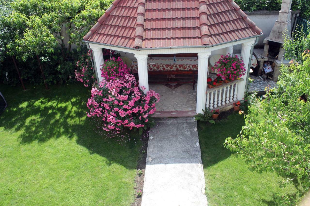 Casa Monica Hotel Băile Felix Екстериор снимка